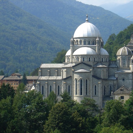 Santuario della Madonna del Sangue